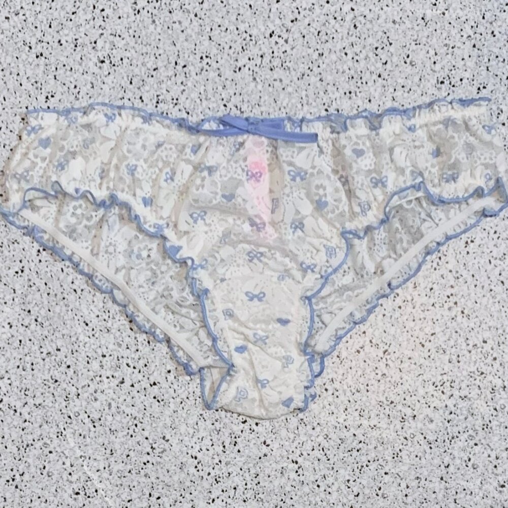 Victoria's Secret PINK x LOVESHACKFANCY Holiday Bow Cheeky Panty Lace Ruffle S